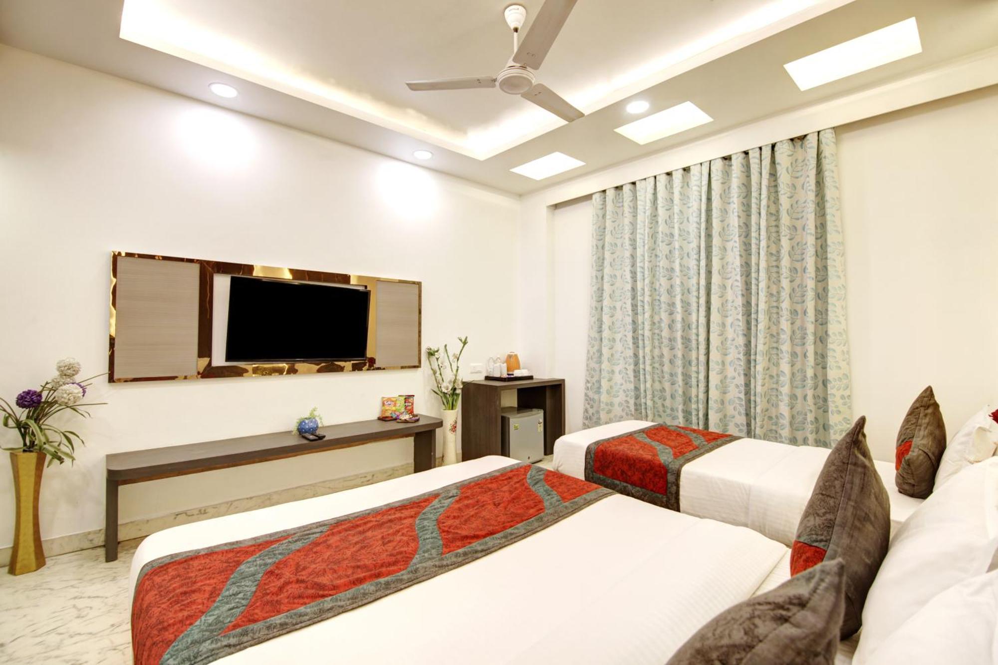 Hotel All Iz Well-By Haveliya Hotels- Traveller'S Choice Award Winner 2025 New Delhi Exterior photo