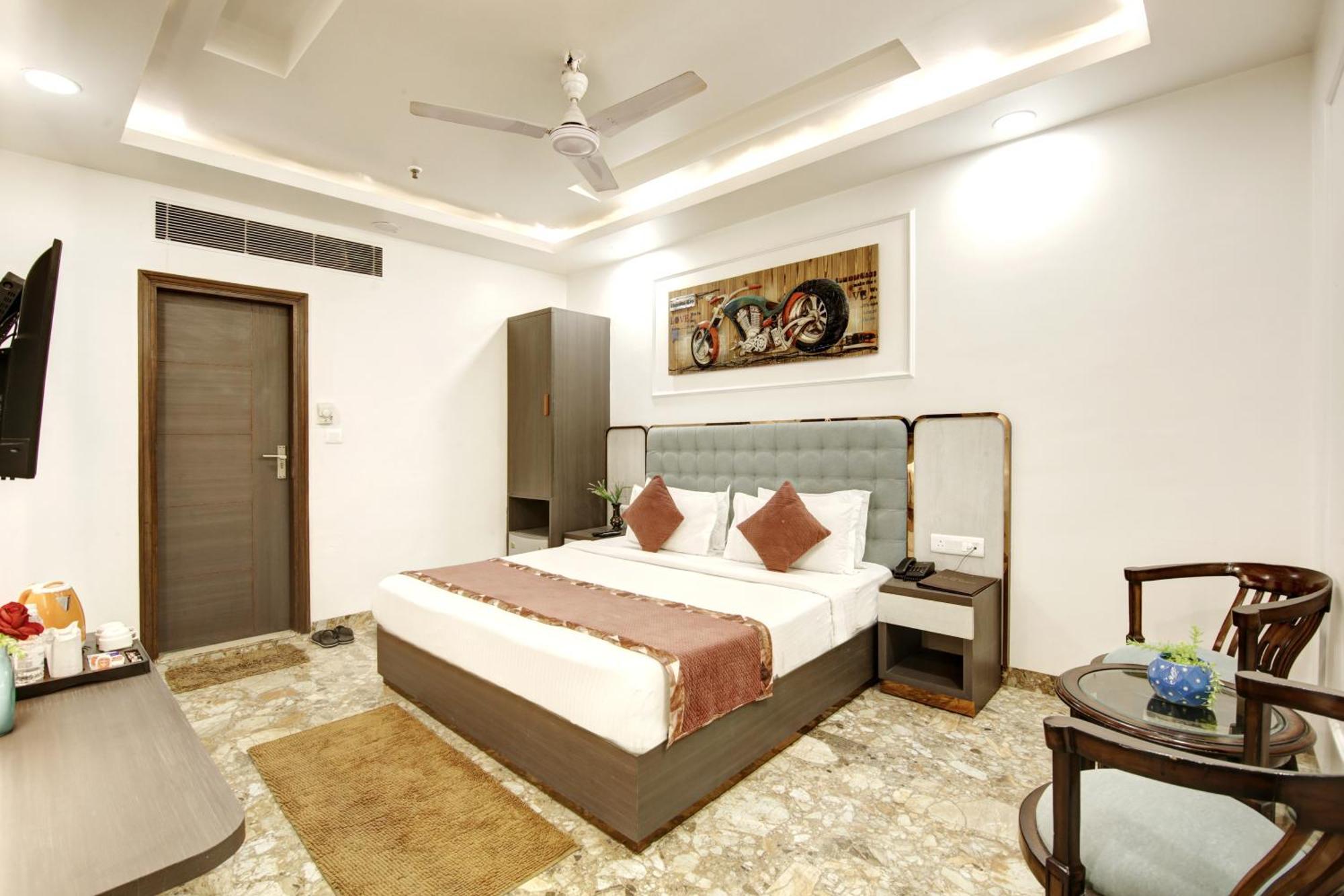 Hotel All Iz Well-By Haveliya Hotels- Traveller'S Choice Award Winner 2025 New Delhi Exterior photo