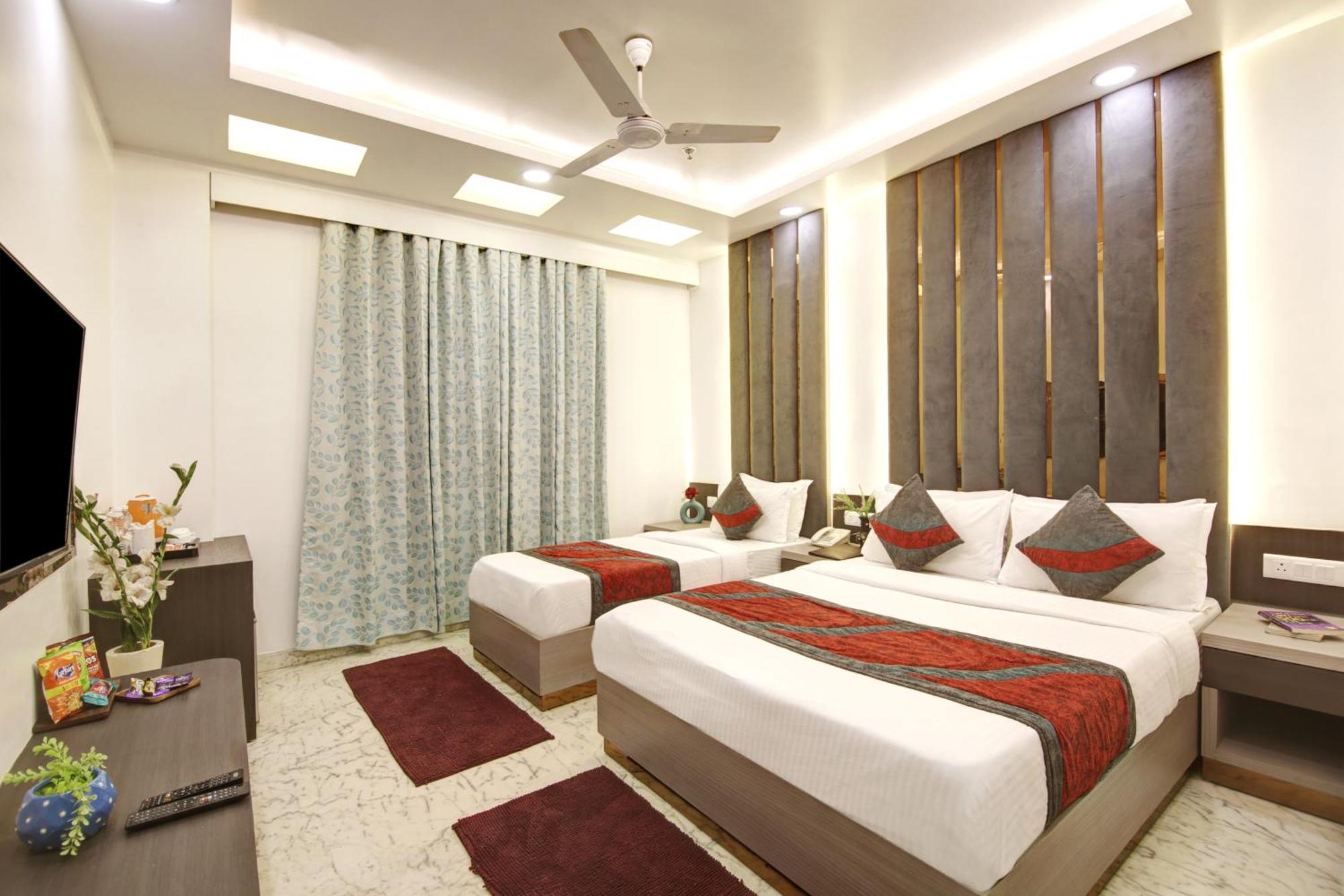 Hotel All Iz Well-By Haveliya Hotels- Traveller'S Choice Award Winner 2025 New Delhi Exterior photo