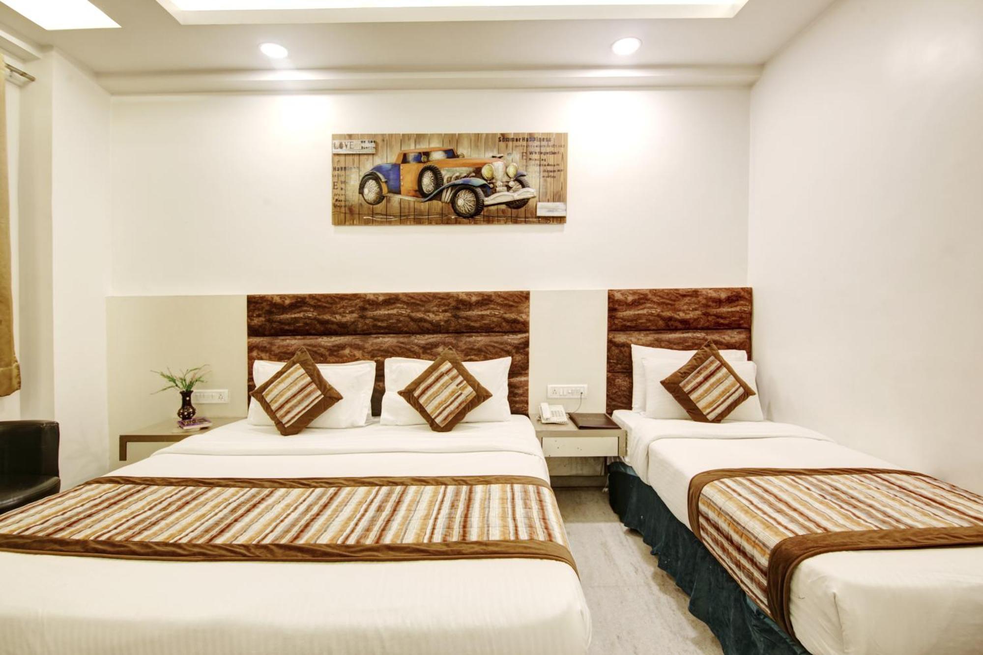 Hotel All Iz Well-By Haveliya Hotels- Traveller'S Choice Award Winner 2025 New Delhi Exterior photo