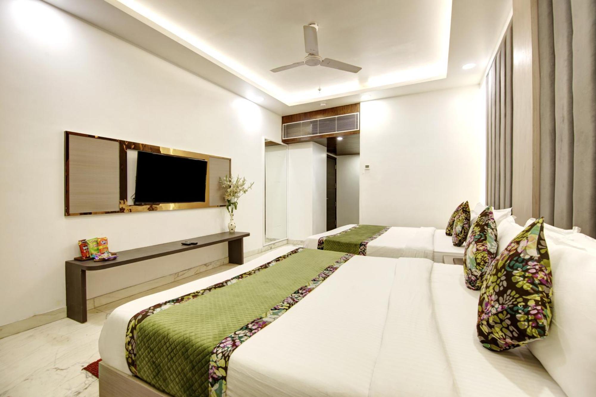 Hotel All Iz Well-By Haveliya Hotels- Traveller'S Choice Award Winner 2025 New Delhi Exterior photo