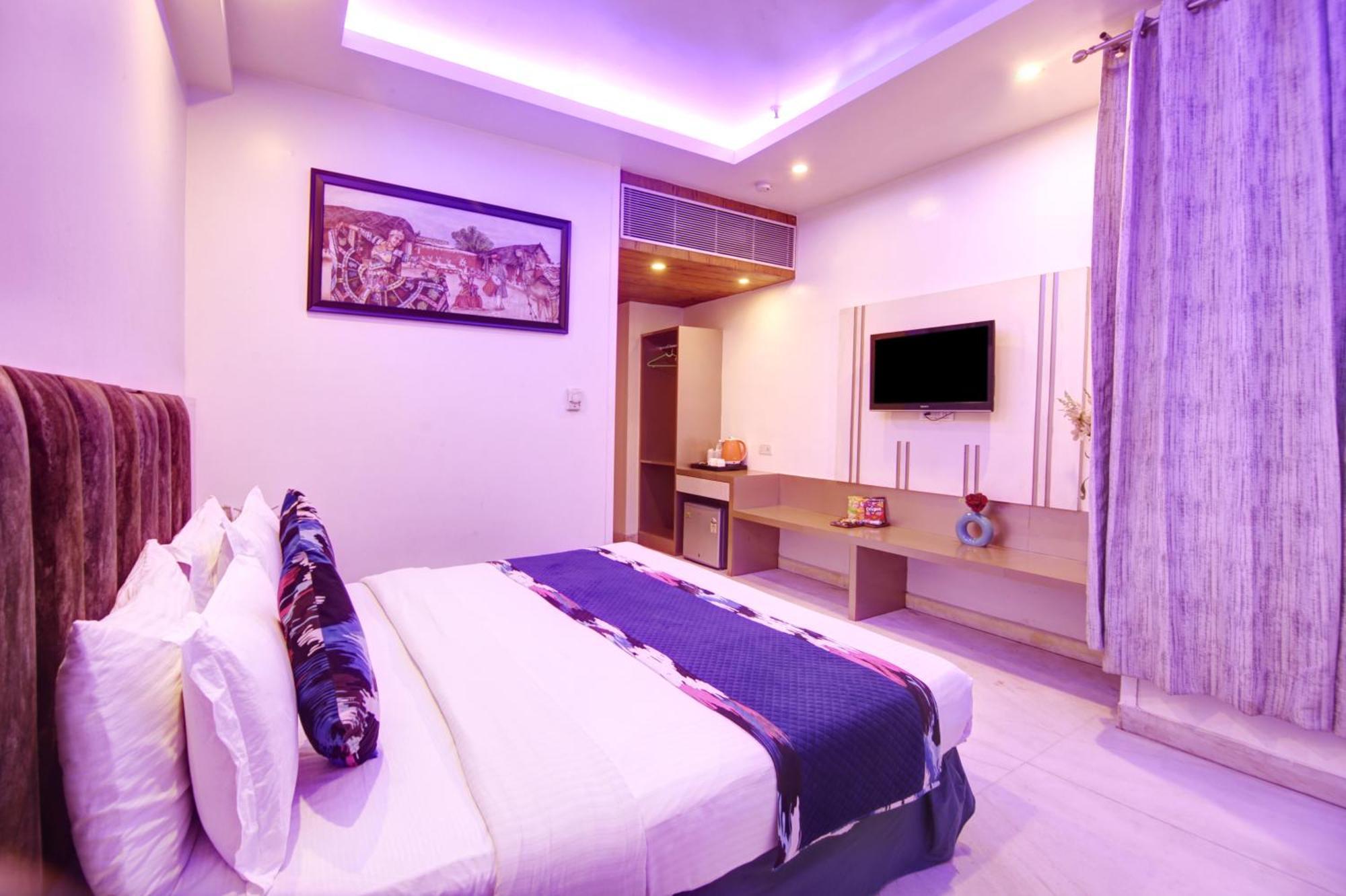 Hotel All Iz Well-By Haveliya Hotels- Traveller'S Choice Award Winner 2025 New Delhi Exterior photo