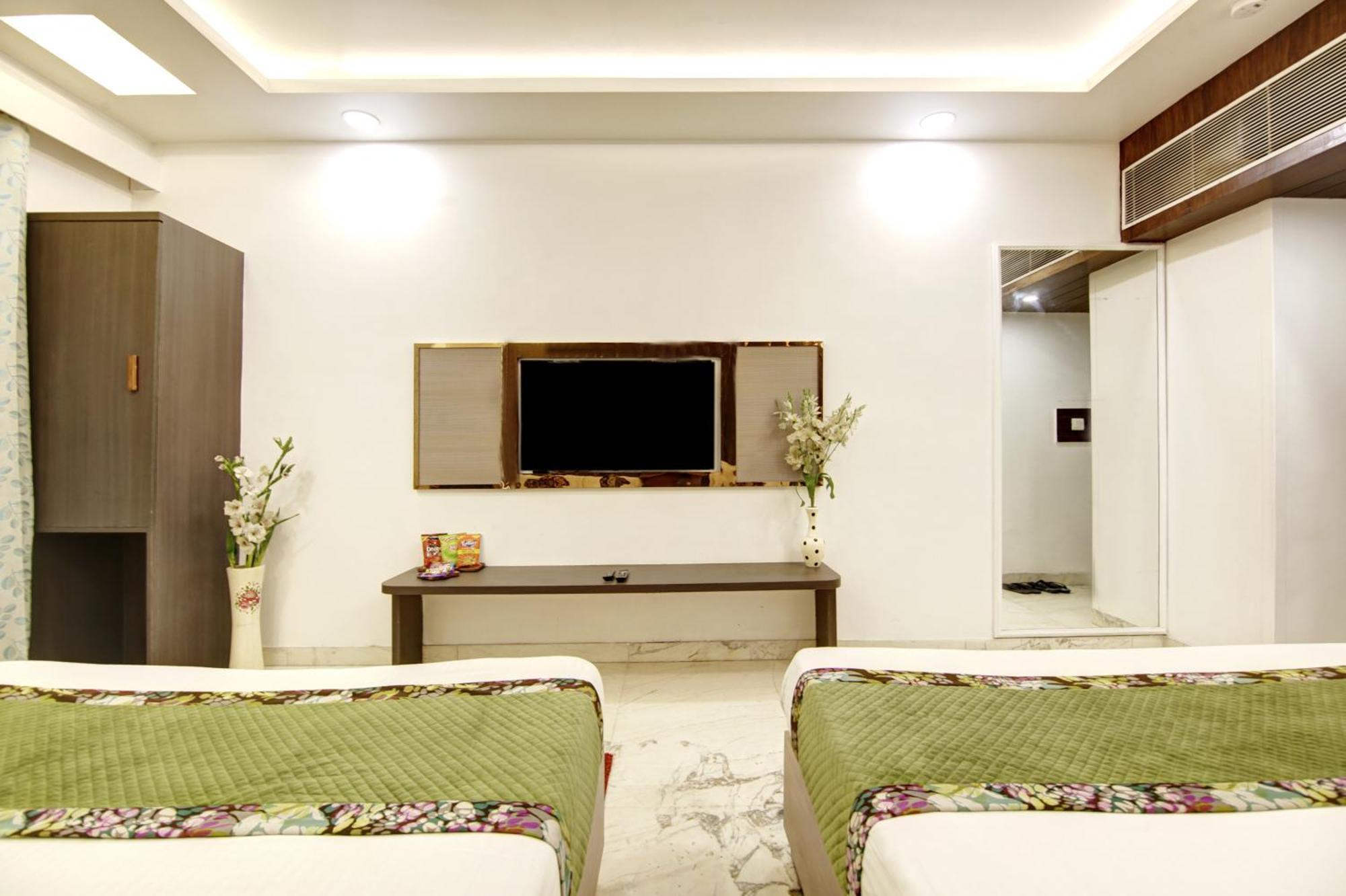 Hotel All Iz Well-By Haveliya Hotels- Traveller'S Choice Award Winner 2025 New Delhi Exterior photo