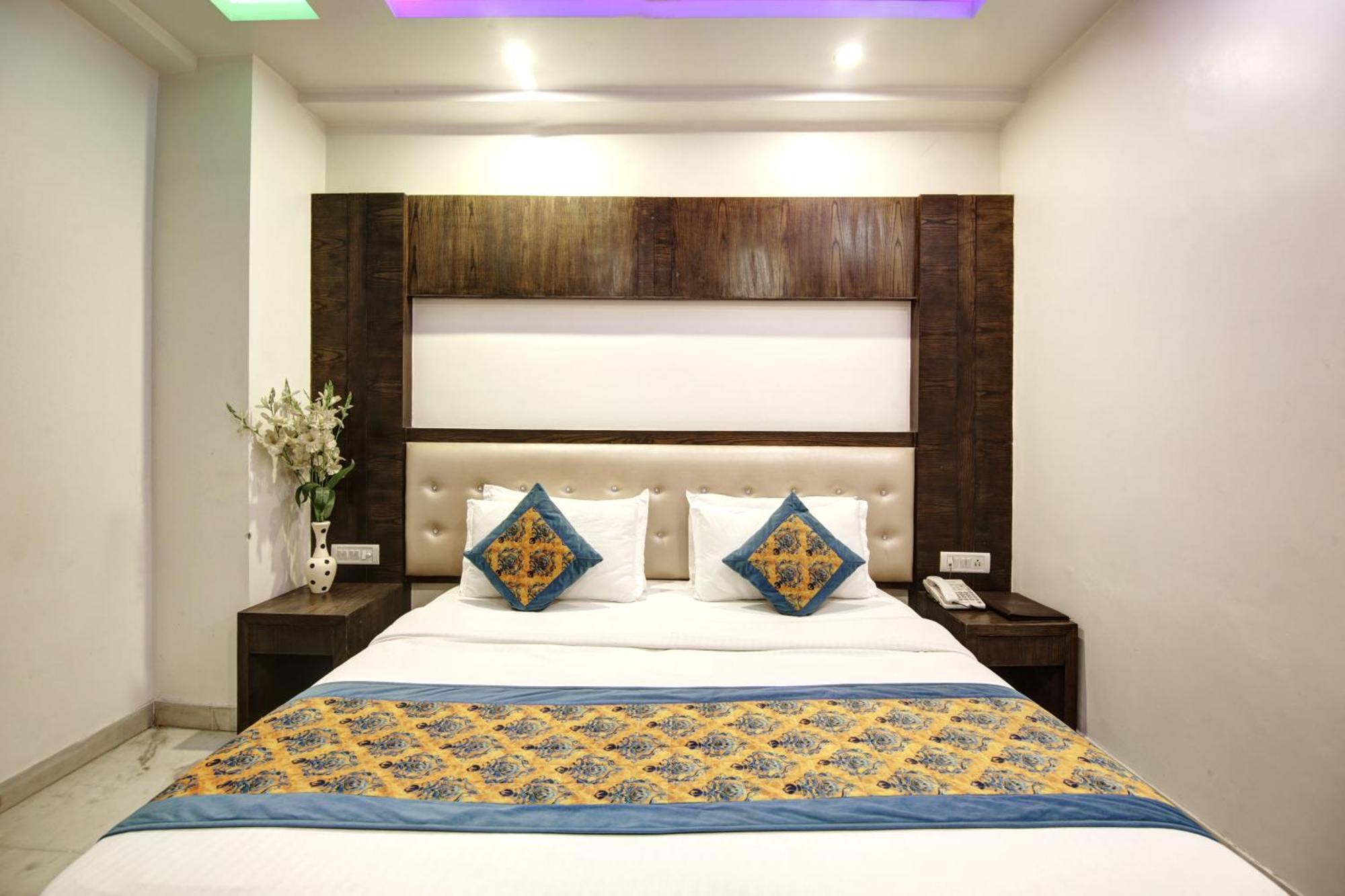 Hotel All Iz Well-By Haveliya Hotels- Traveller'S Choice Award Winner 2025 New Delhi Exterior photo