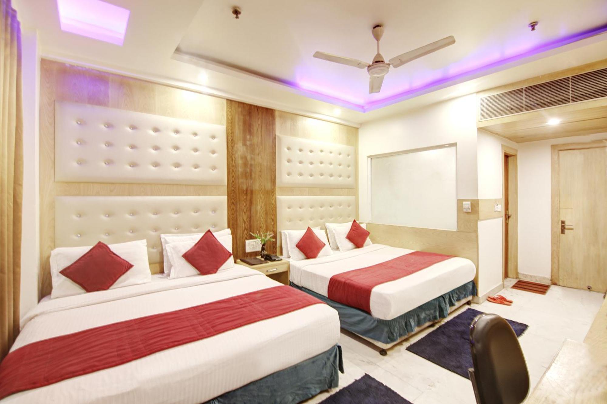 Hotel All Iz Well-By Haveliya Hotels- Traveller'S Choice Award Winner 2025 New Delhi Exterior photo