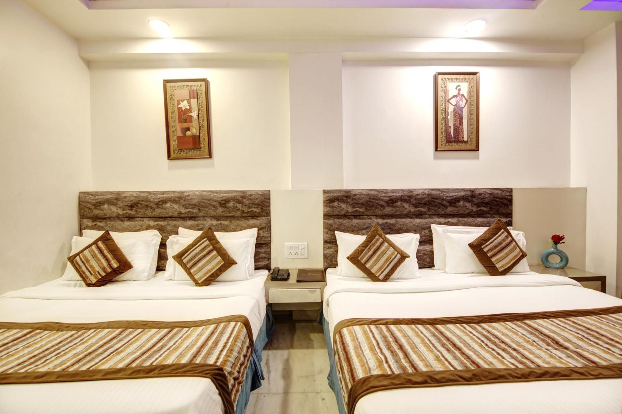 Hotel All Iz Well-By Haveliya Hotels- Traveller'S Choice Award Winner 2025 New Delhi Exterior photo